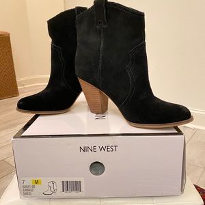 Nine West Black Suede Booties 7
